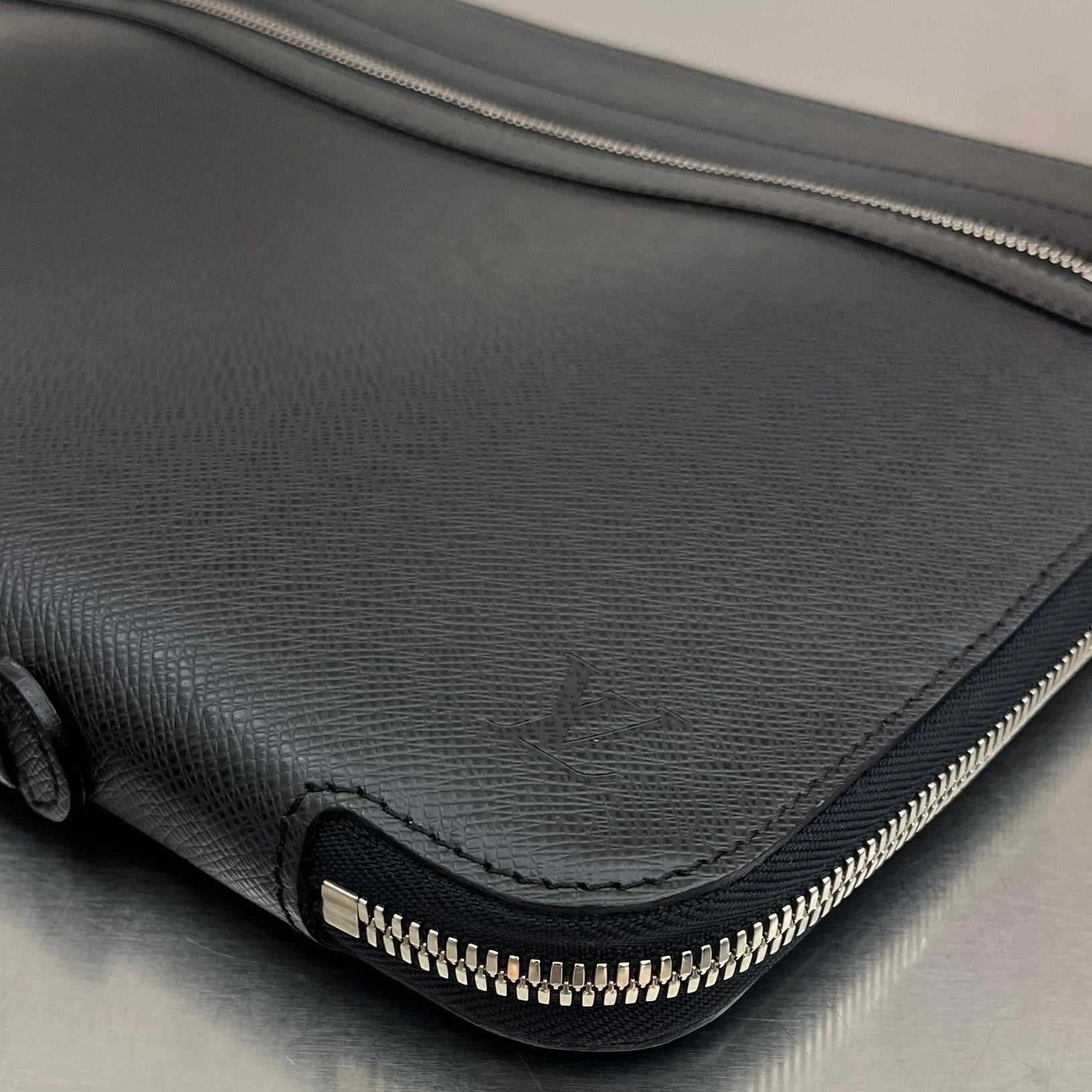 Louis Vuitton Vladimir Taiga