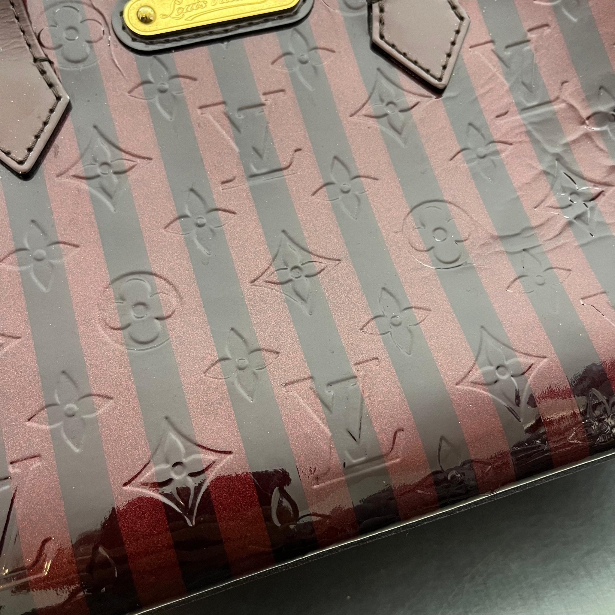 Louis Vuitton Wilshire PM Vernis