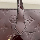Louis Vuitton Wilshire PM Vernis