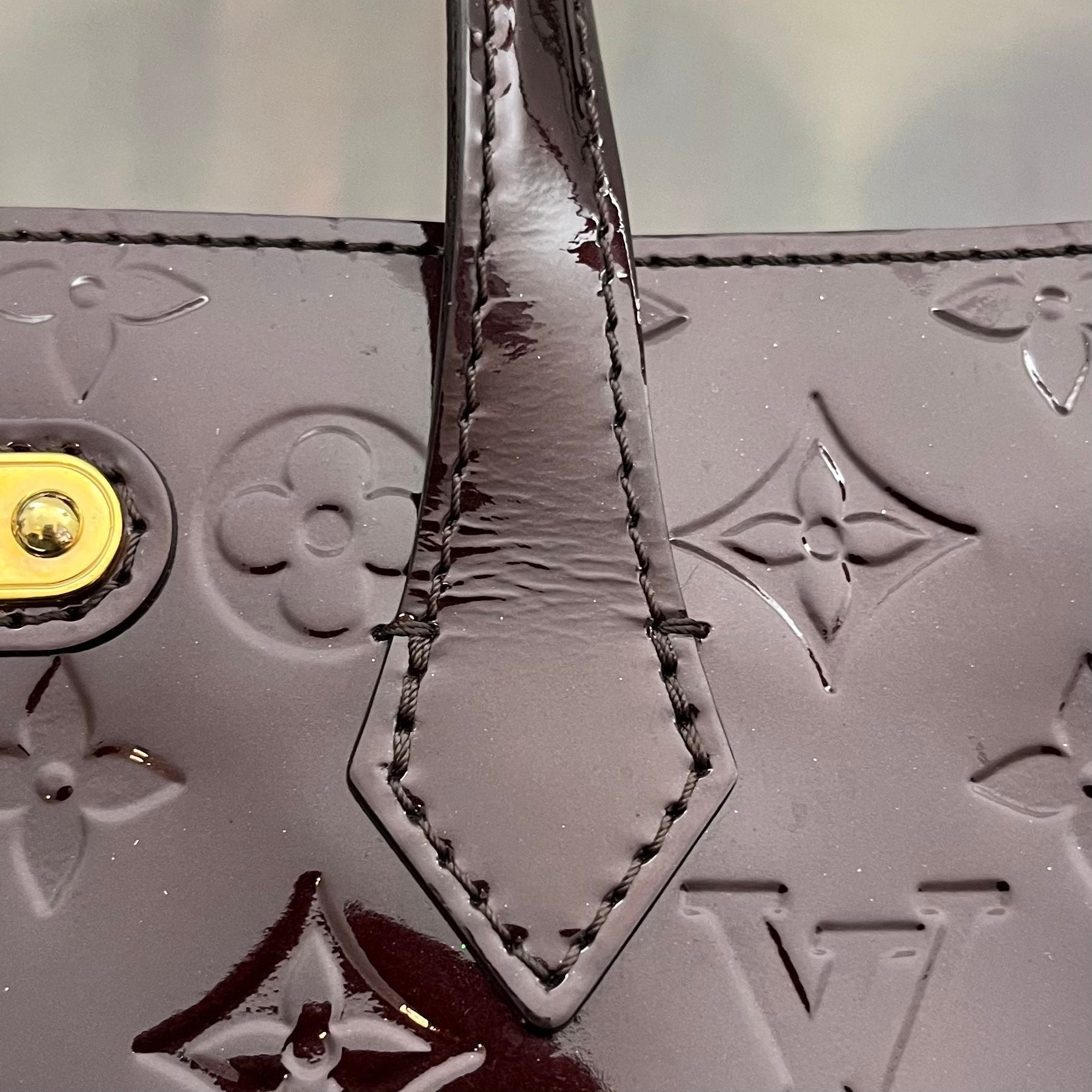 Louis Vuitton Wilshire PM Vernis