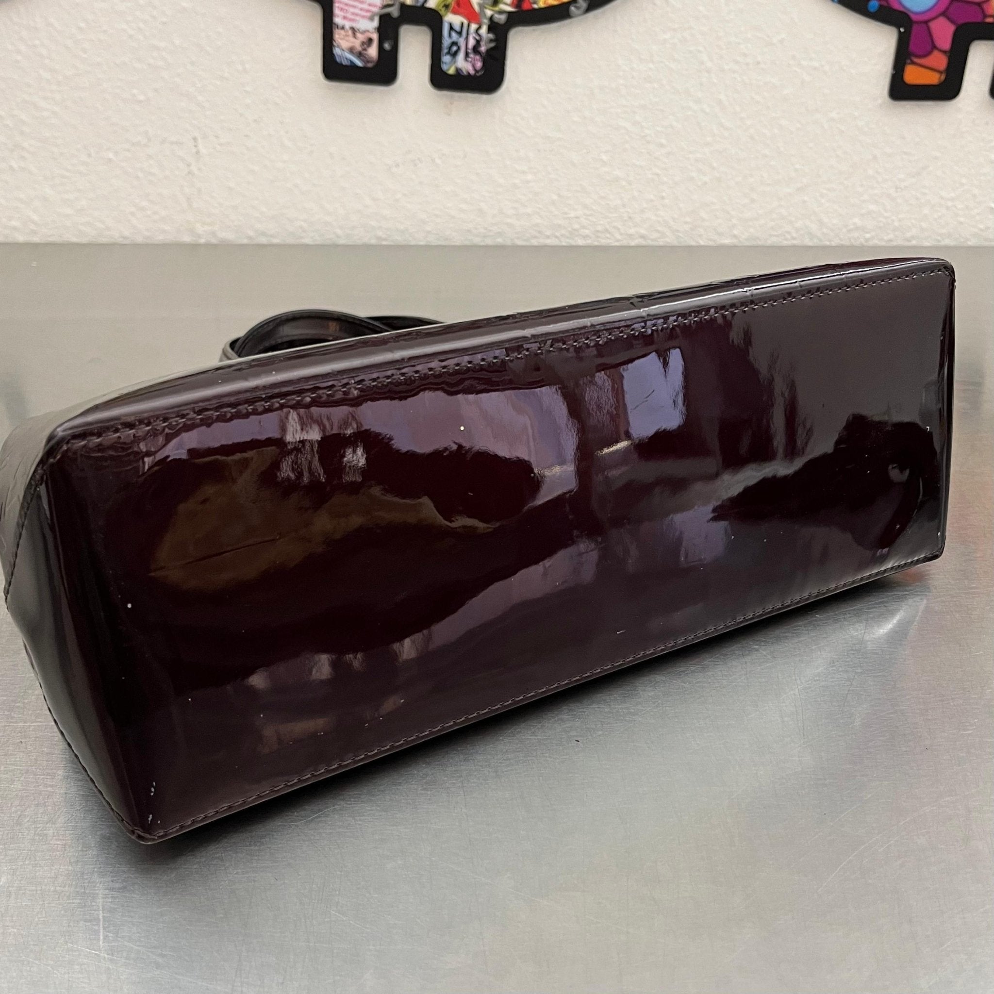 Louis Vuitton Wilshire PM Vernis