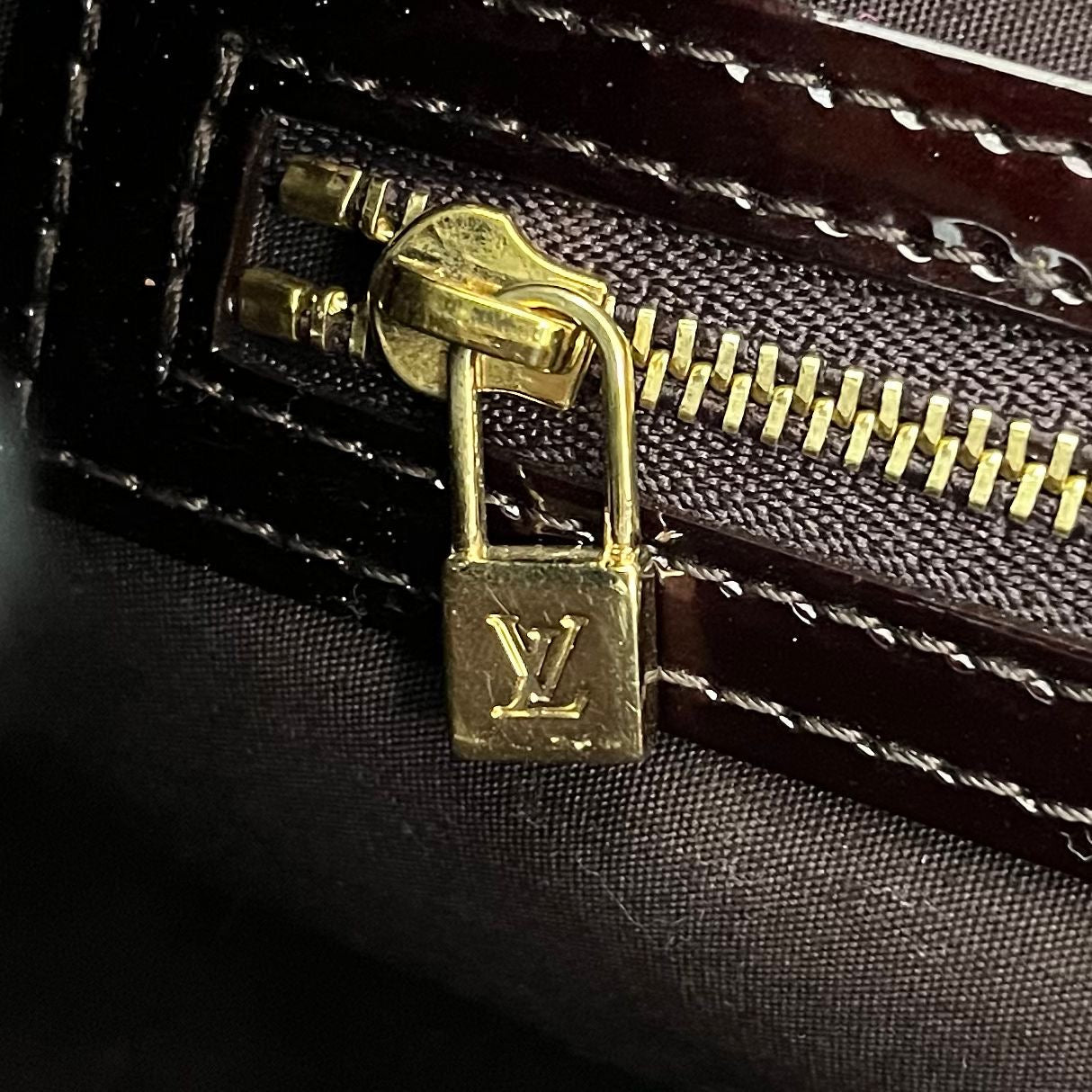 Louis Vuitton Wilshire PM Vernis
