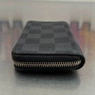 Louis Vuitton Zippy Coin Damier Graphit