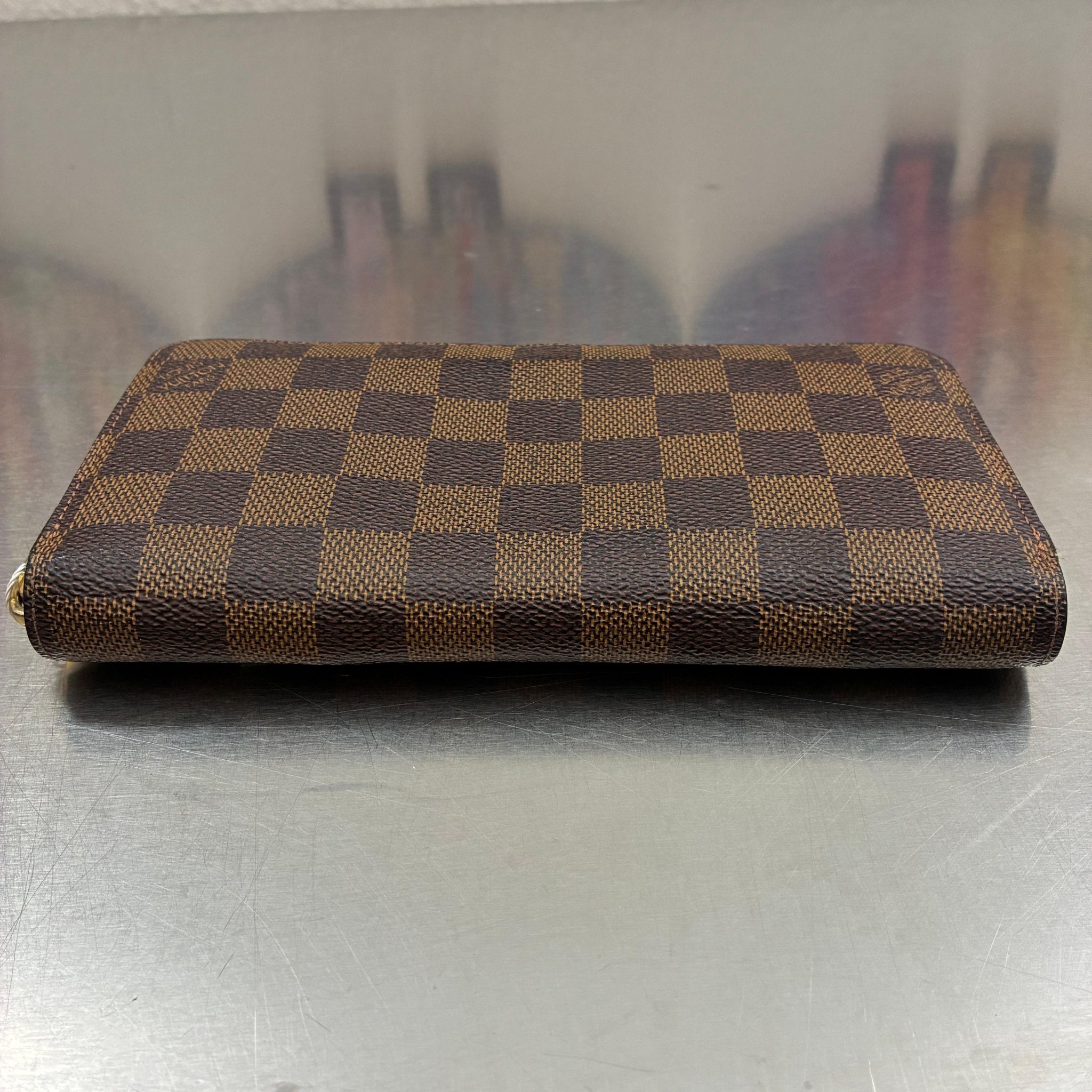 Louis Vuitton Zippy Damier