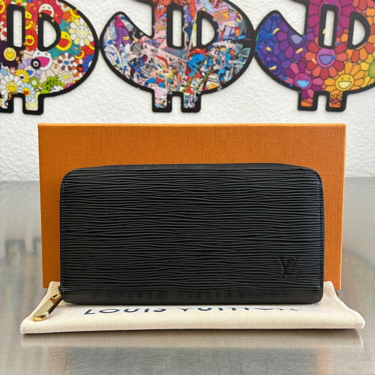 Louis Vuitton Zippy Epi