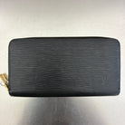 Louis Vuitton Zippy Epi