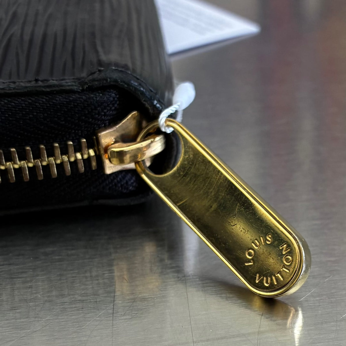 Louis Vuitton Zippy Epi