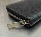 Louis Vuitton Zippy Epi Leder