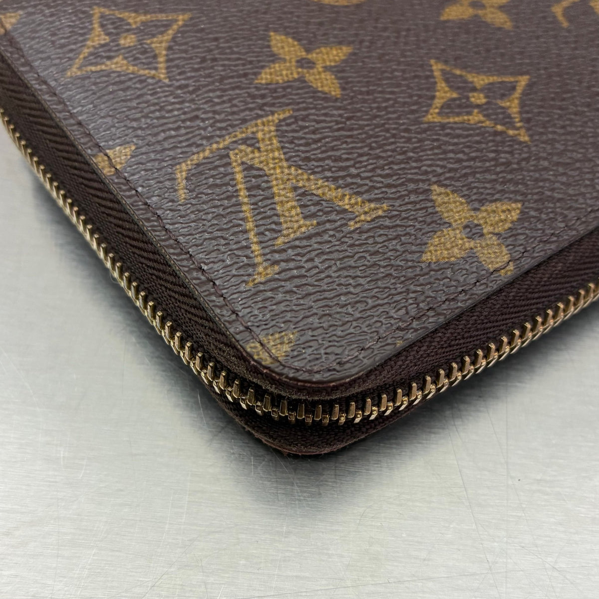 Louis Vuitton Zippy Monogam
