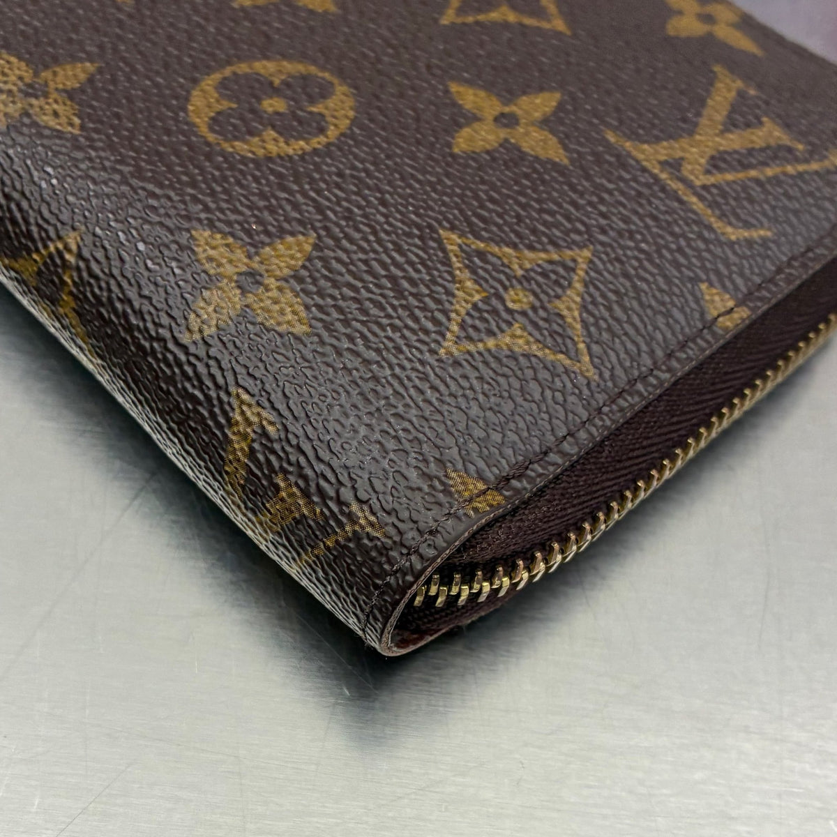 Louis Vuitton Zippy Monogam
