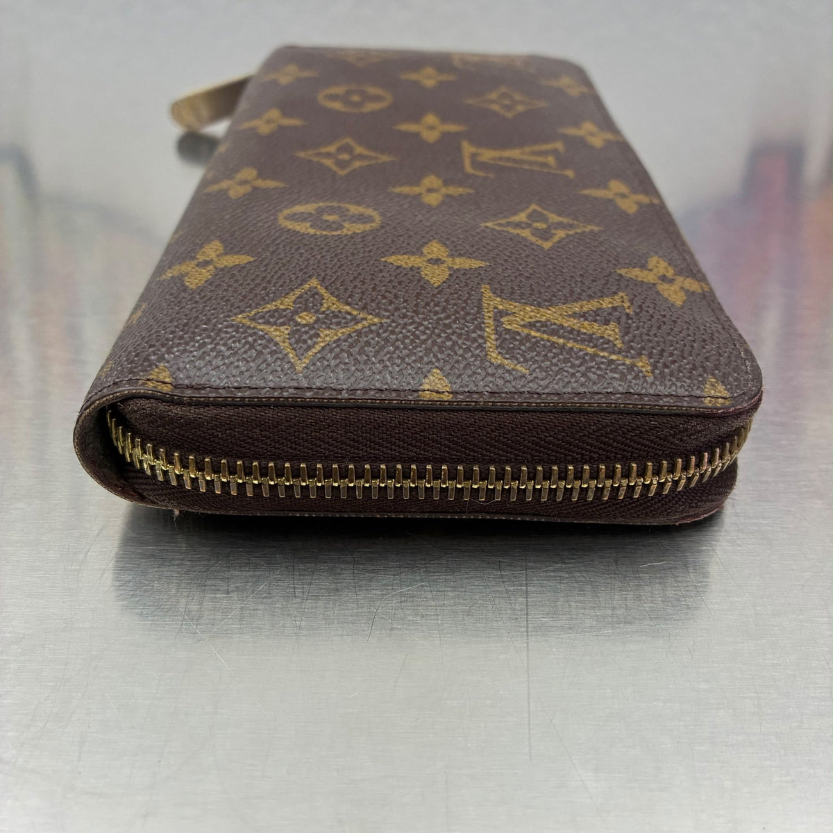 Louis Vuitton Zippy Monogam