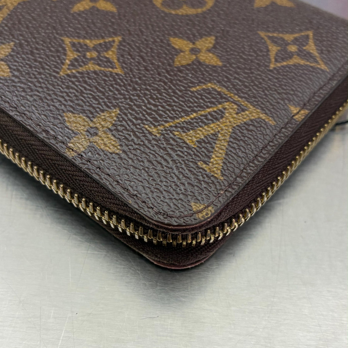 Louis Vuitton Zippy Monogam