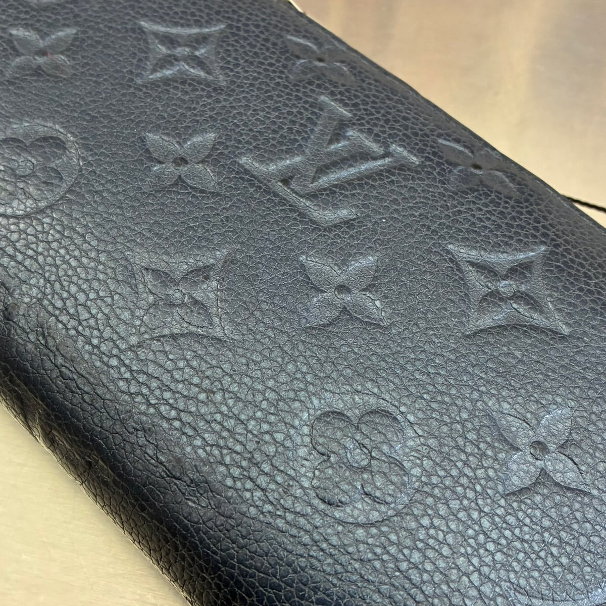 Louis Vuitton Zippy Monogam Empreinte