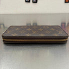 Louis Vuitton Zippy Monogram