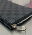 Louis Vuitton Zippy Organizer Damier