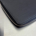 Louis Vuitton Zippy Organizer Epi