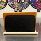 Louis Vuitton Zippy Organizer Epi