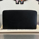 Louis Vuitton Zippy Organizer Epi