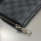 Louis Vuitton Zippy Vertical Damier