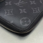 Louis Vuitton Zippy Vertical Monogam Eclipse