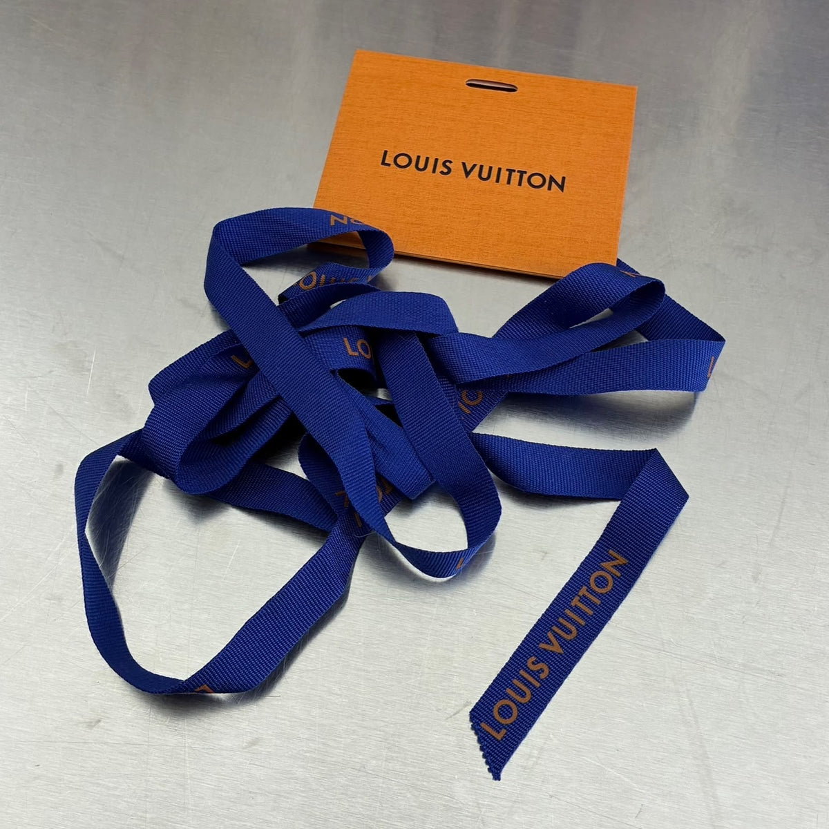 Louis Vuitton Zippy Vertical Monogam Shadow