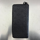 Louis Vuitton Zippy Vertical Monogam Shadow