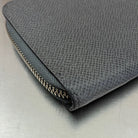 Louis Vuitton Zippy Vertical Taiga