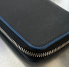 Louis Vuitton Zippy Vertical Taiga