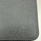 Louis Vuitton Zippy Vertical Taiga
