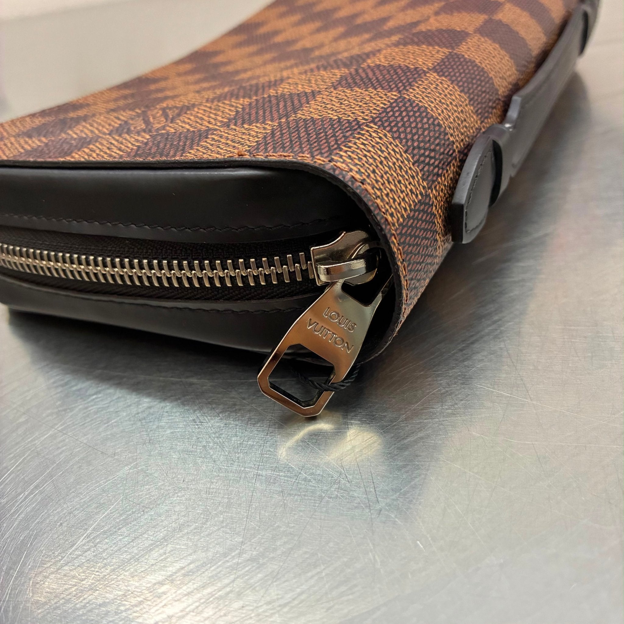 Louis Vuitton Zippy XL Damier
