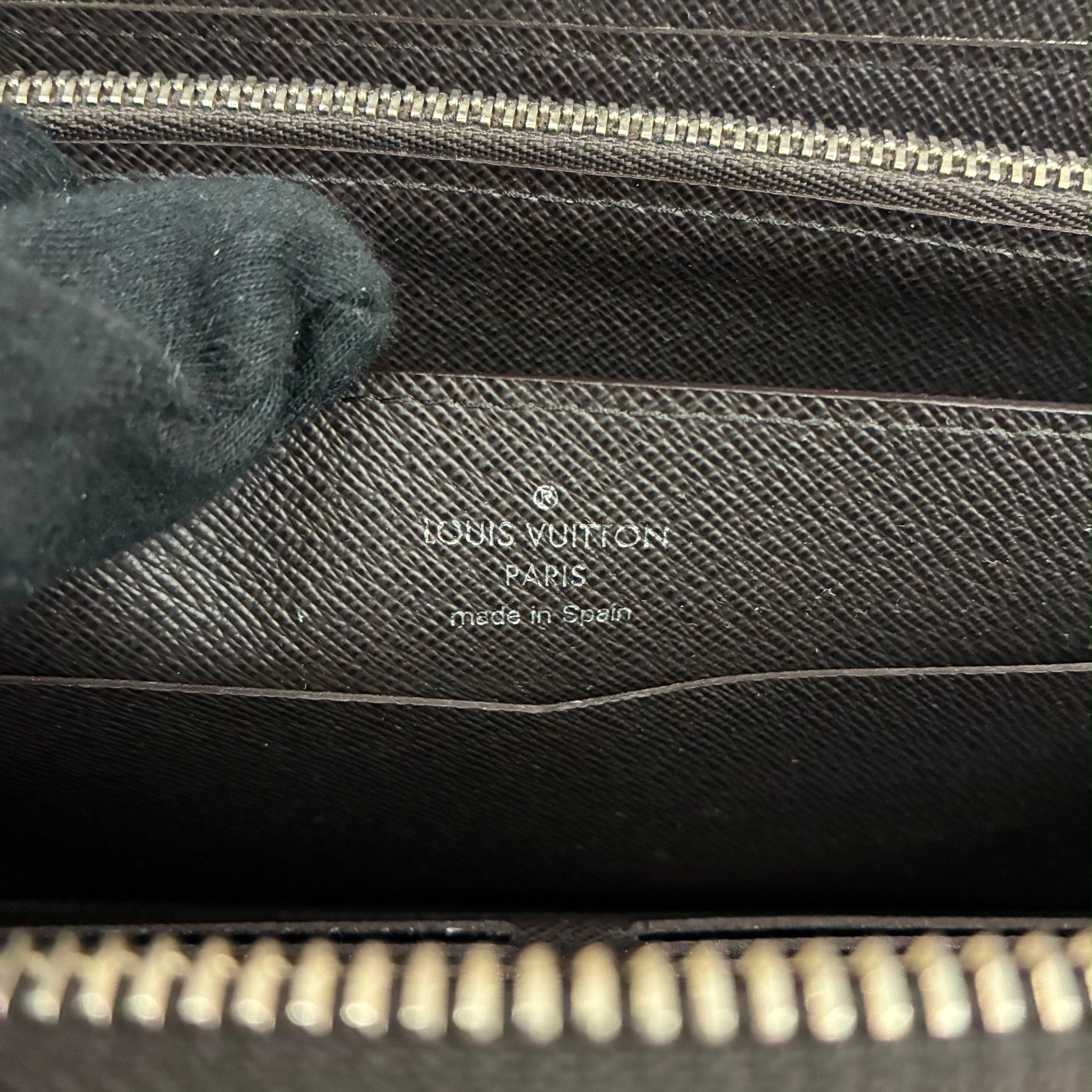 Louis Vuitton Zippy XL Damier