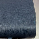 Louis Vuitton Zippy XL Taiga