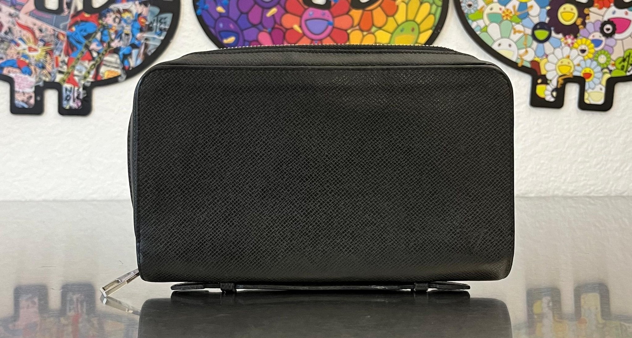 Louis Vuitton Zippy XL Taiga