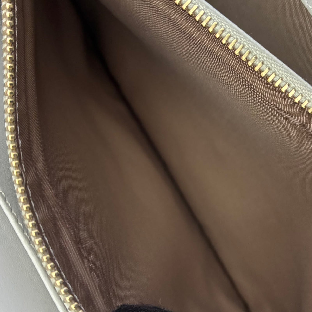 Tod's Envelope Crossbody Clutch Bag